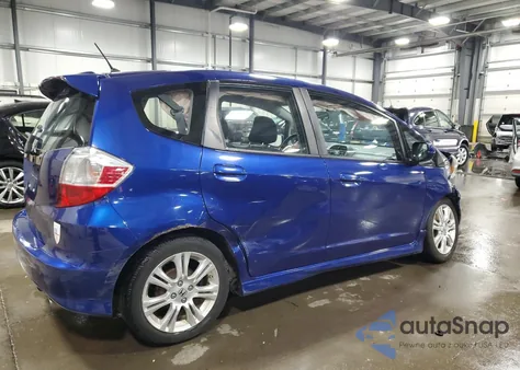 2010 Honda Fit Sport из США, поврежденный, VIN JHMGE8H61AS021886